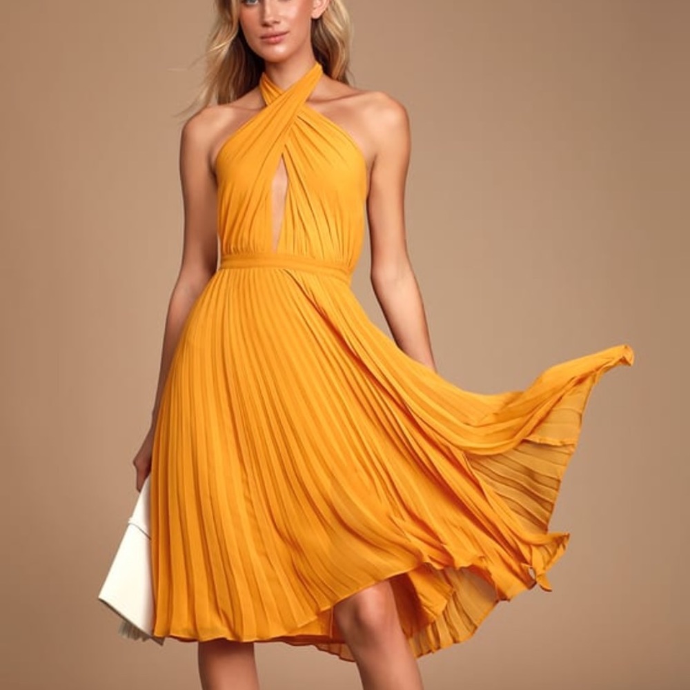 Lulus // Soho House Pleated Halter Midi